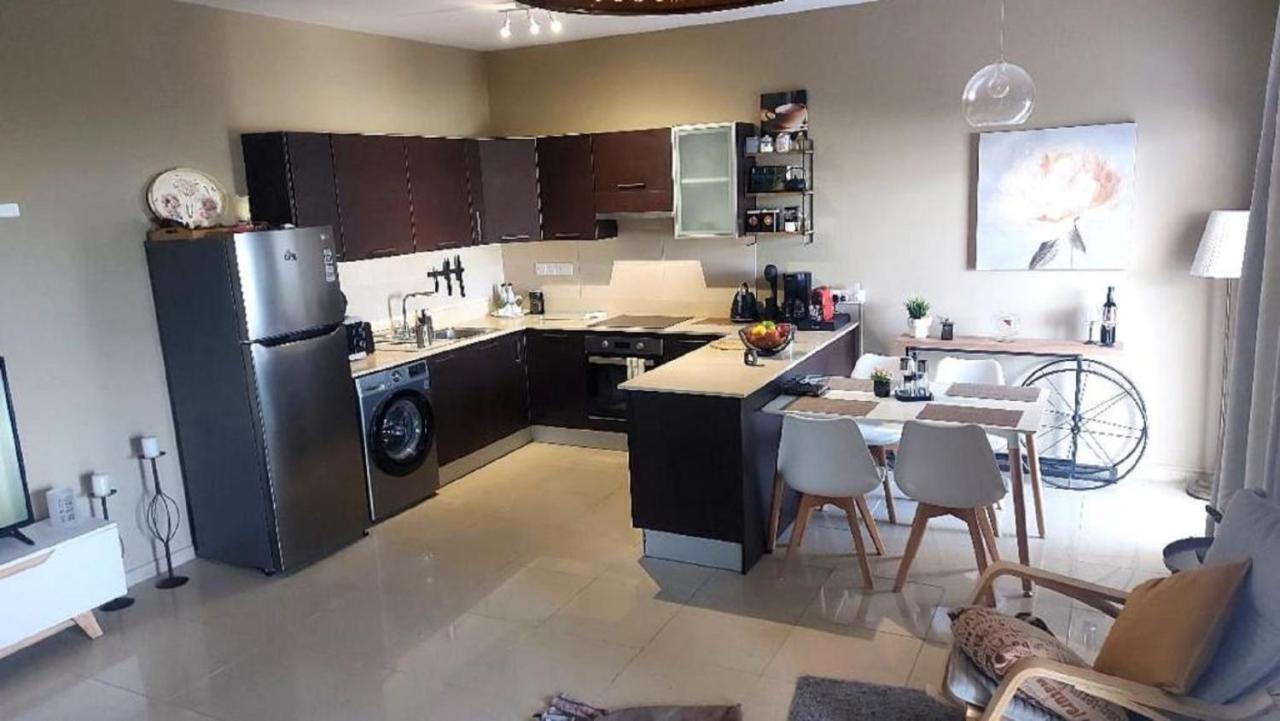 Paramount Gardens Resorts C202 Larnaca Esterno foto