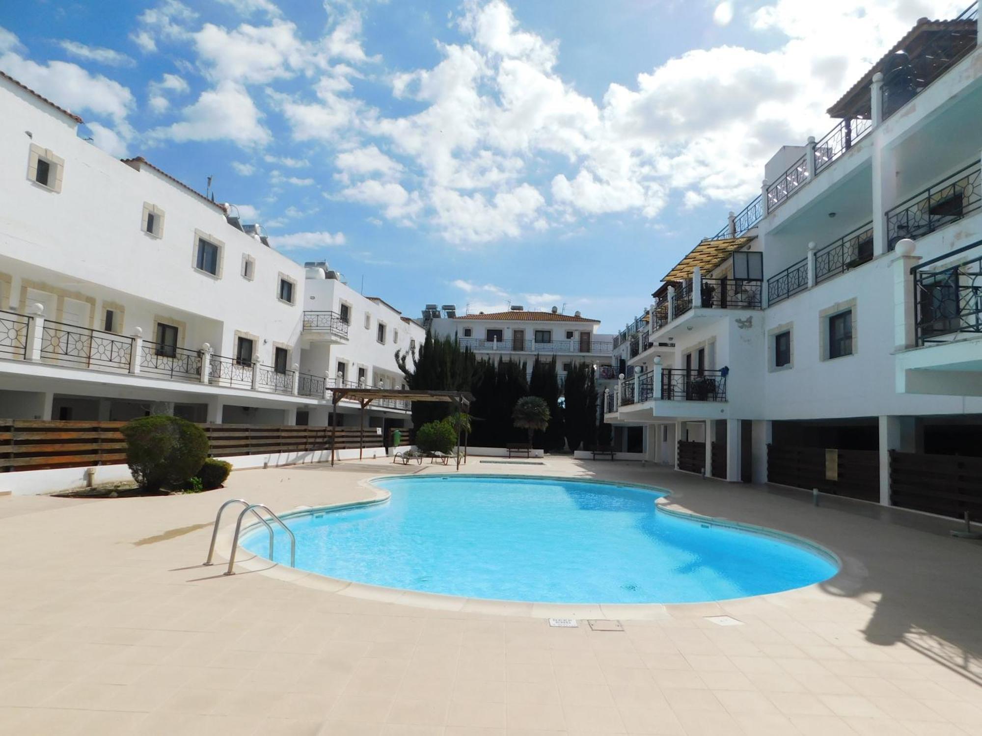 Paramount Gardens Resorts C202 Larnaca Esterno foto